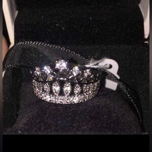 Elegant 18kt gold filled tiara Ring